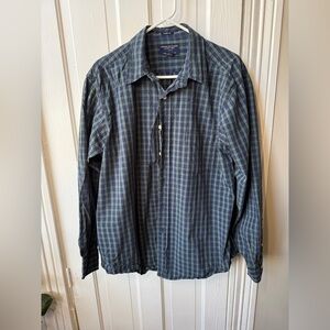 American Eagle Outfitters Men’s Plaid Button Down Shirt in Green and Blue Size L